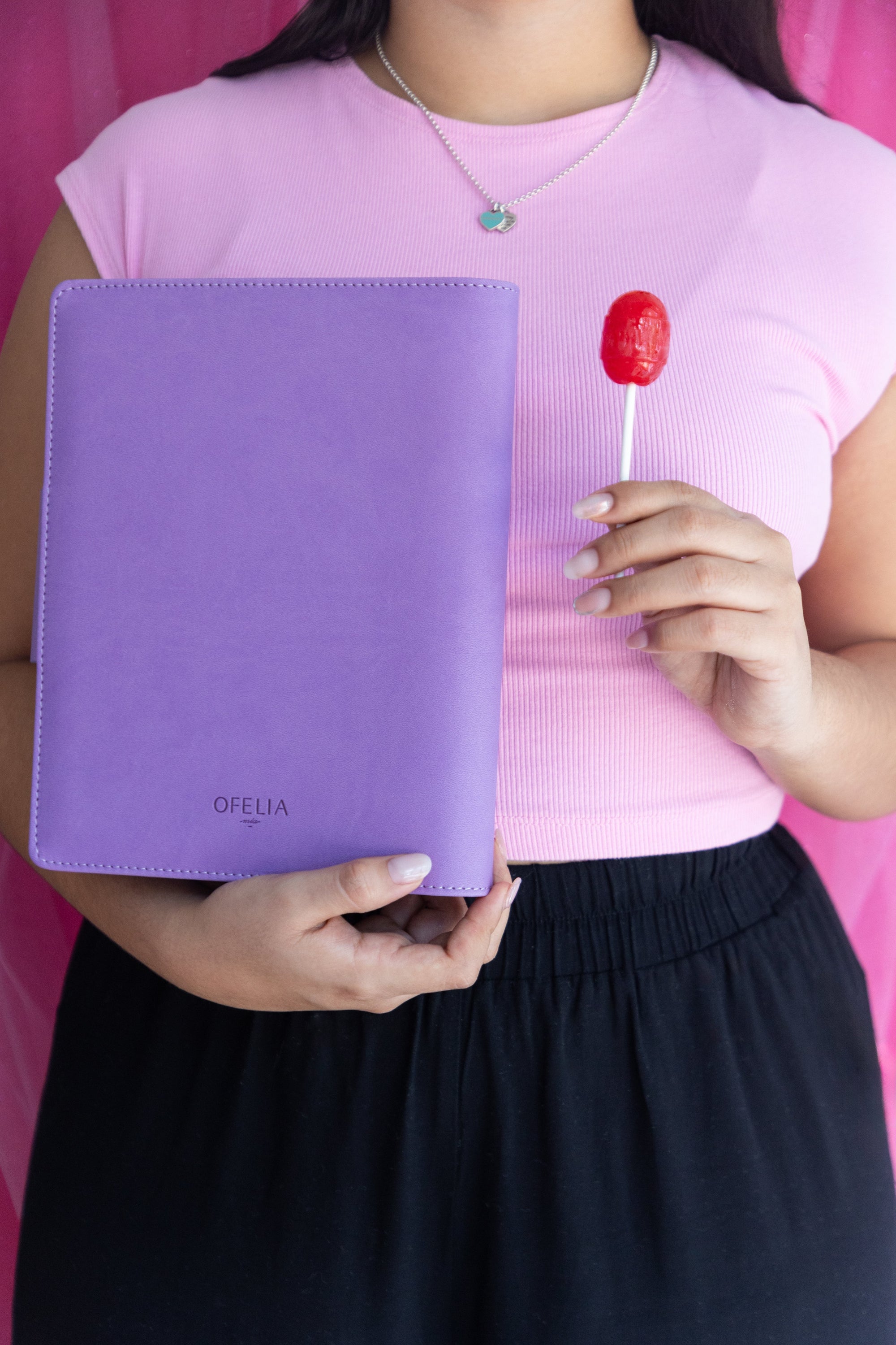 San Valentín no terminó ayer: Regalos con intención para tus mejores amigas